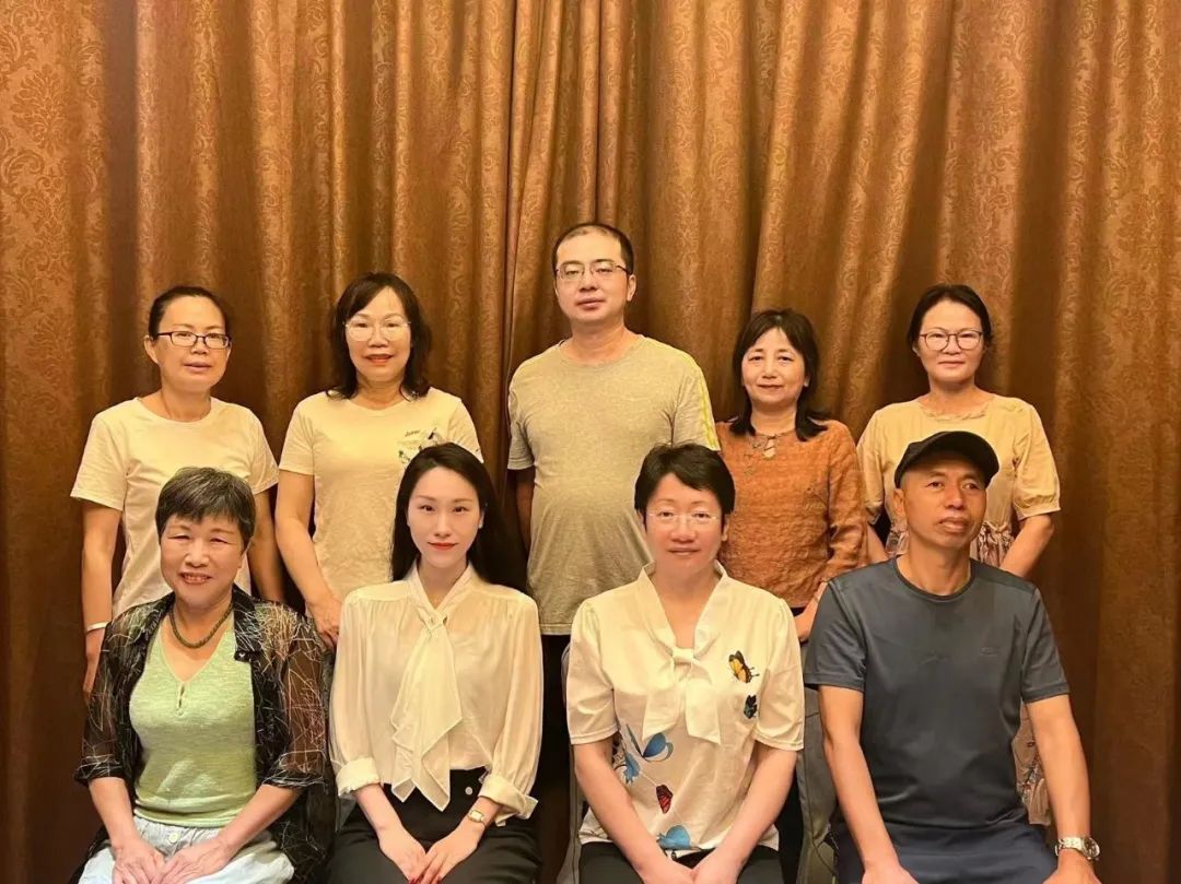 柳机支社组织生活会